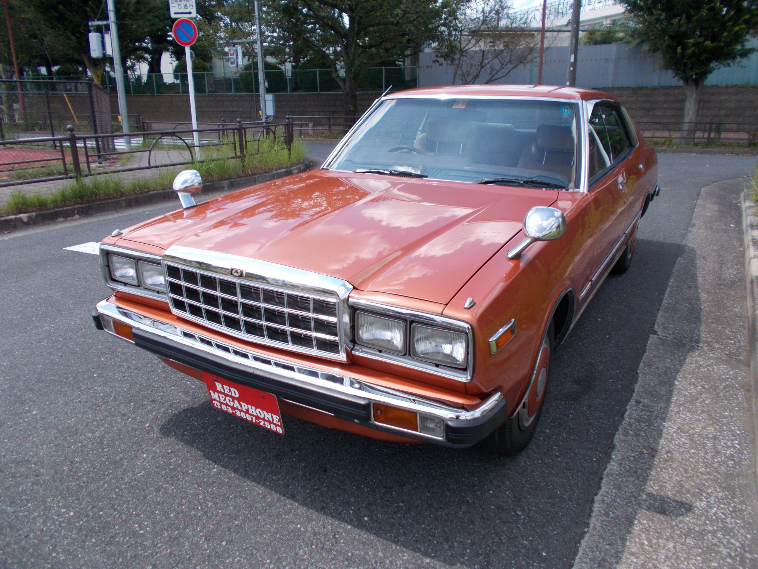 昭和５４年日産２３１型ローレル メダリスト フルオリジナル レッドメガフォン